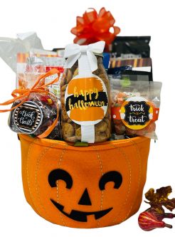 31 Unique Gift Baskets for Christmas 2023